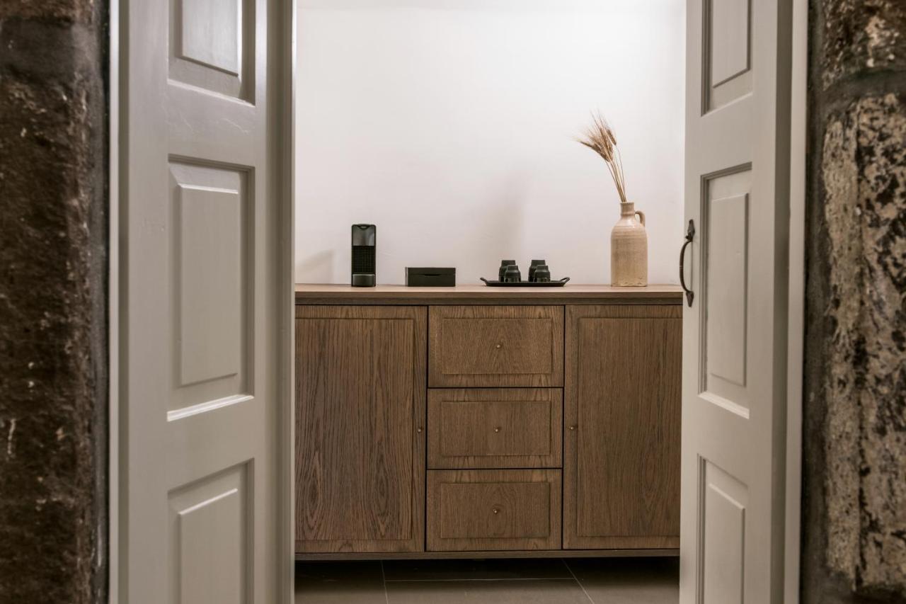 Enigma Suites Fira  Dış mekan fotoğraf